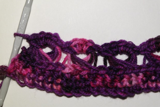 Fanned and twisted effect caused by Broomstick Crochet.
